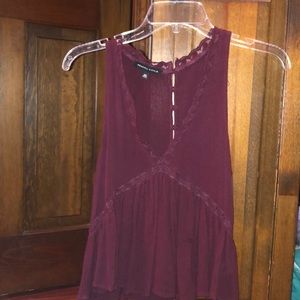 Kendall and Kylie tank